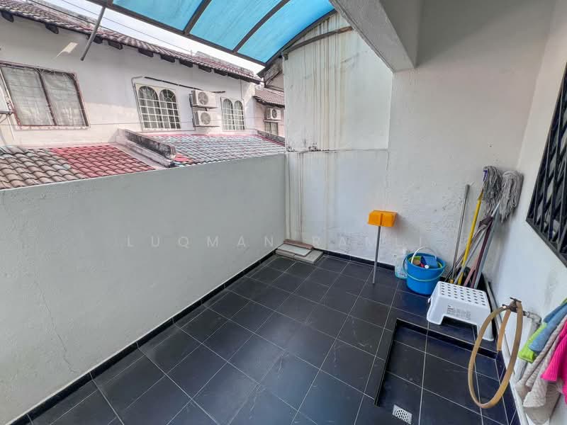 2-storey Terraced House for Sale in Taman Seri Bahagia (Cheras) - Luqman Ramli - Balcony - PropertyGuru.com.my