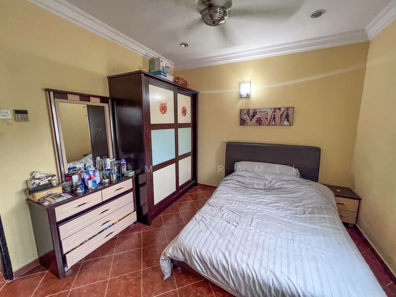 2-storey Terraced House for Sale in Taman Seri Bahagia (Cheras) - Luqman Ramli - Bedroom - PropertyGuru.com.my
