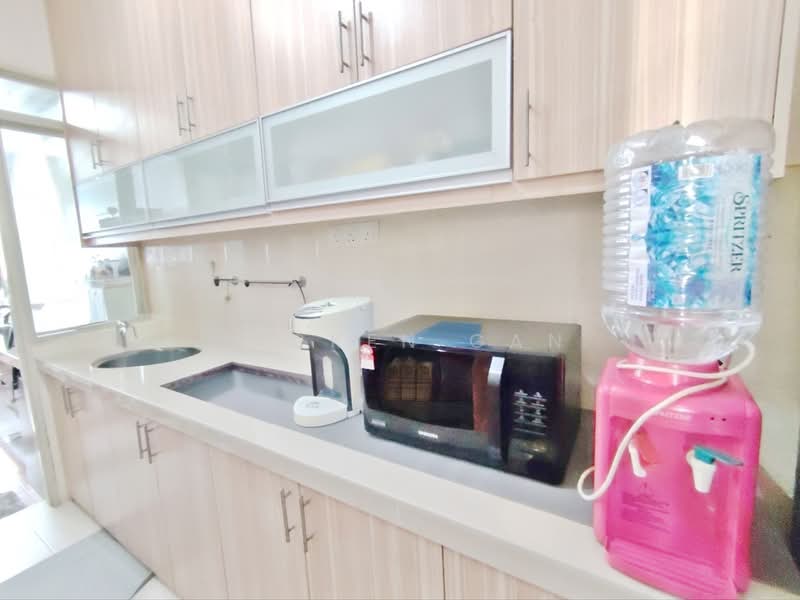 Kondominium untuk Dijual di Platinum Lake PV 16 - Hacken Gan - Kitchen - PropertyGuru.com.my