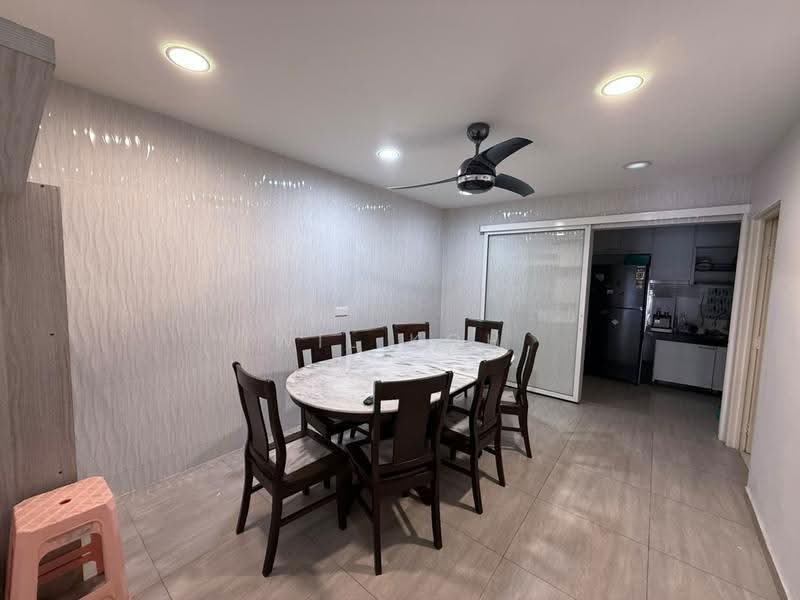 Rumah Berkembar untuk Dijual di Taman Taming Jaya (Balakong) - Wil Koh - Dining Room - PropertyGuru.com.my