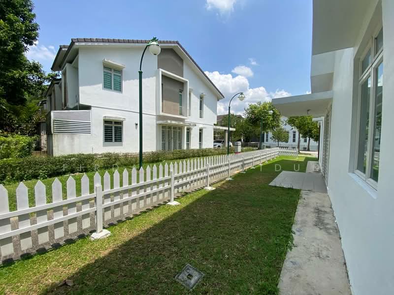 2-storey Terraced House for Sale in Presint 11 (Putrajaya) - Firdaus Hamidun - Exterior - PropertyGuru.com.my