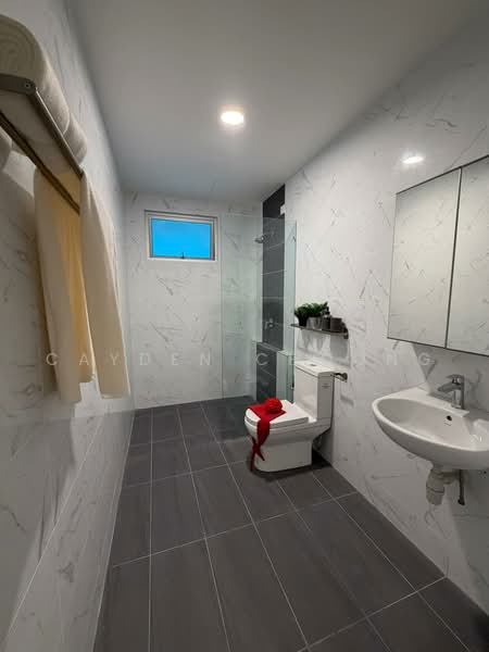 Kondominium untuk Dijual di Goodwood Residence - Cayden Choong - Bathroom - PropertyGuru.com.my