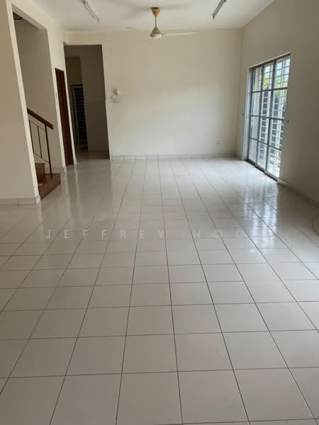 2-storey Terraced House for Sale in Denai Alam (Shah Alam) - Jeffrey Hoon - Living Room - PropertyGuru.com.my