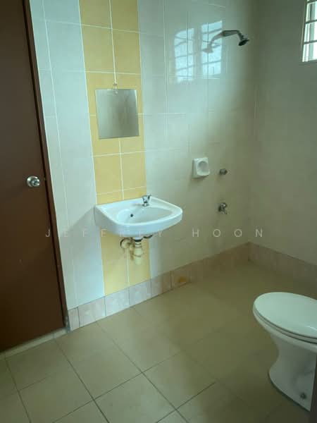 2-storey Terraced House for Sale in Denai Alam (Shah Alam) - Jeffrey Hoon - Bathroom - PropertyGuru.com.my