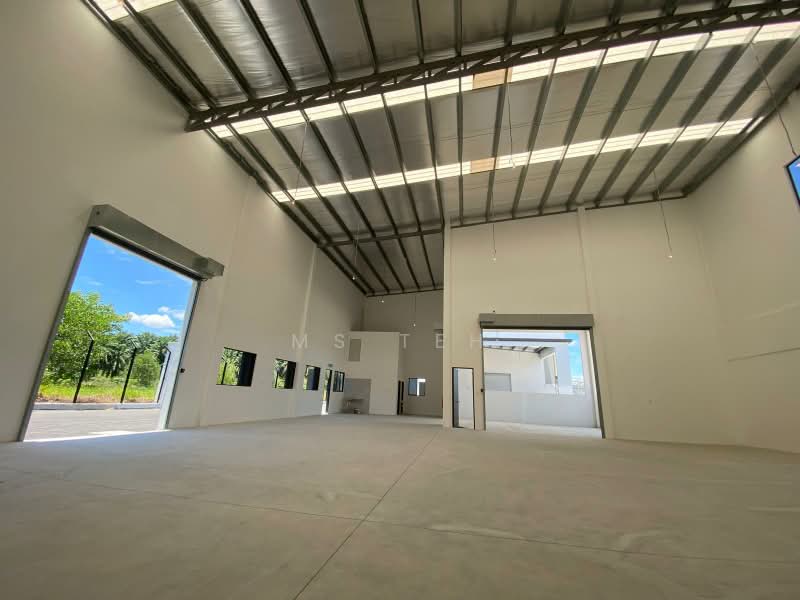 Kilang untuk Disewa di Eco Business Park V (Puncak Alam) - Ms Teh - Interior - PropertyGuru.com.my
