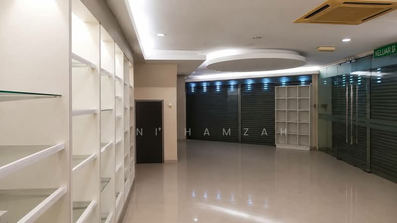 Kedai / Pejabat untuk Dijual di Taman Equine (Seri Kembangan) - Hani Hamzah - Interior - PropertyGuru.com.my