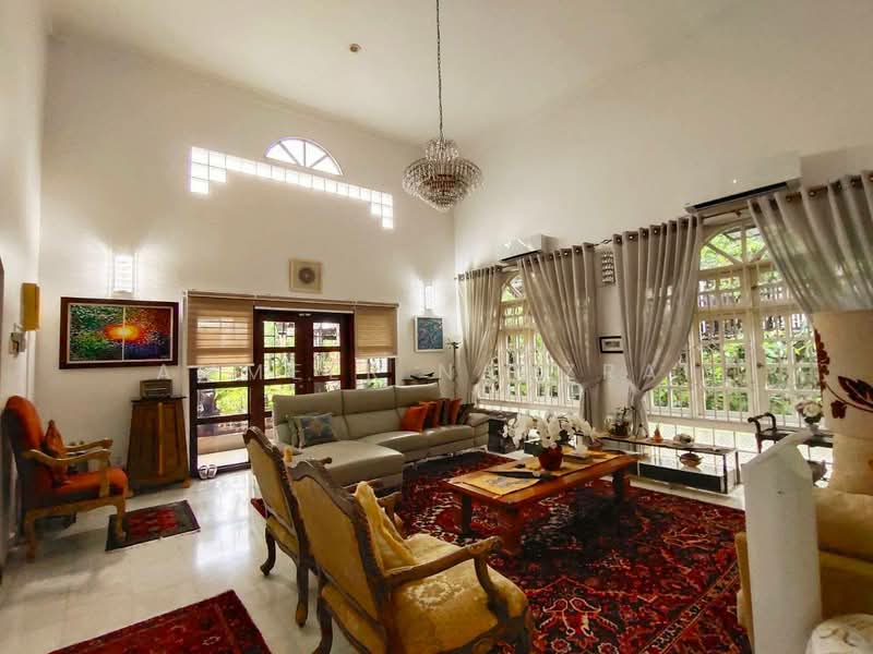 Bungalow for Sale in SS12 (Subang Jaya) - Ammeer Nadzrai - Living Room - PropertyGuru.com.my