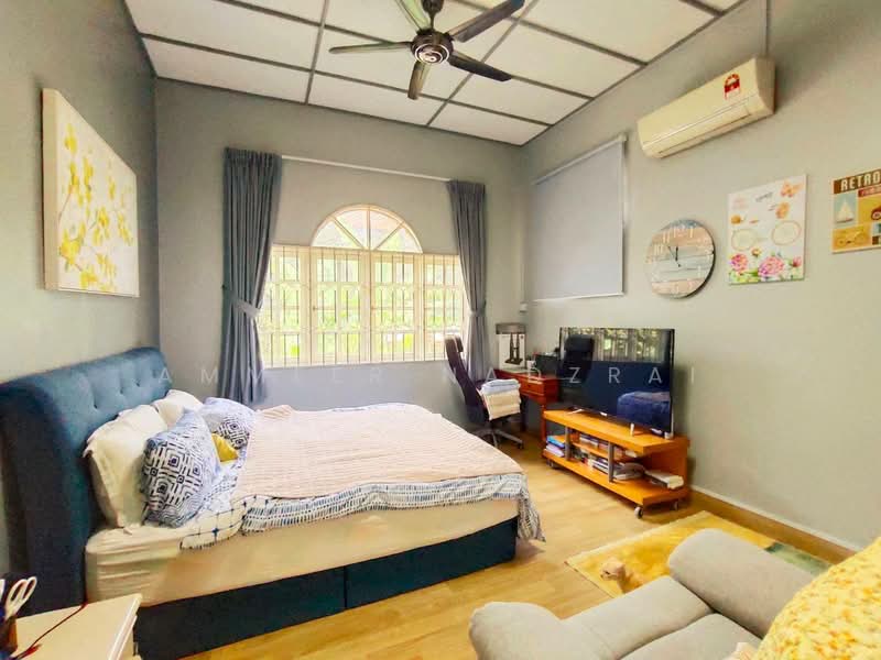 Bungalow for Sale in SS12 (Subang Jaya) - Ammeer Nadzrai - Bedroom - PropertyGuru.com.my