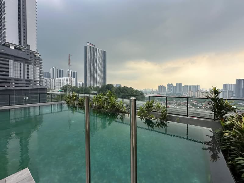 Servis Apartment untuk Disewa di Quinn Residence - Gilbert Hor - View - PropertyGuru.com.my