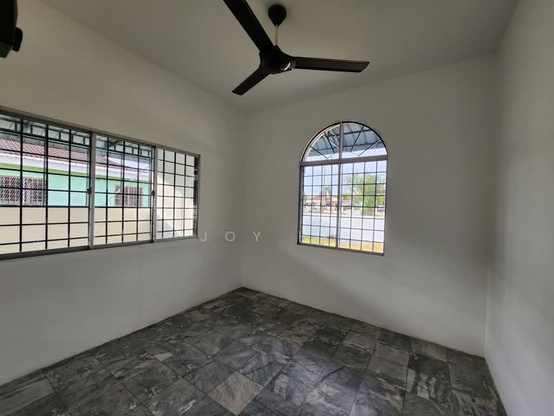 1-storey Terraced House for Sale in Taman Klebang Restu (Chemor) - Joy Ho - PropertyGuru.com.my
