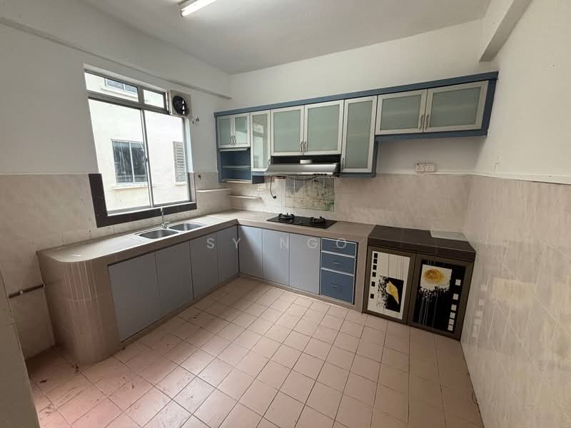 Apartment for Sale at Sri Awana Townhouse - SY Ngo - Kitchen - PropertyGuru.com.my