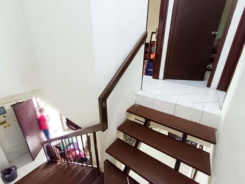 2-storey Terraced House for Sale in Taman Pinggiran Putra (Seri Kembangan) - Ammeer Nadzrai - Interior - PropertyGuru.com.my