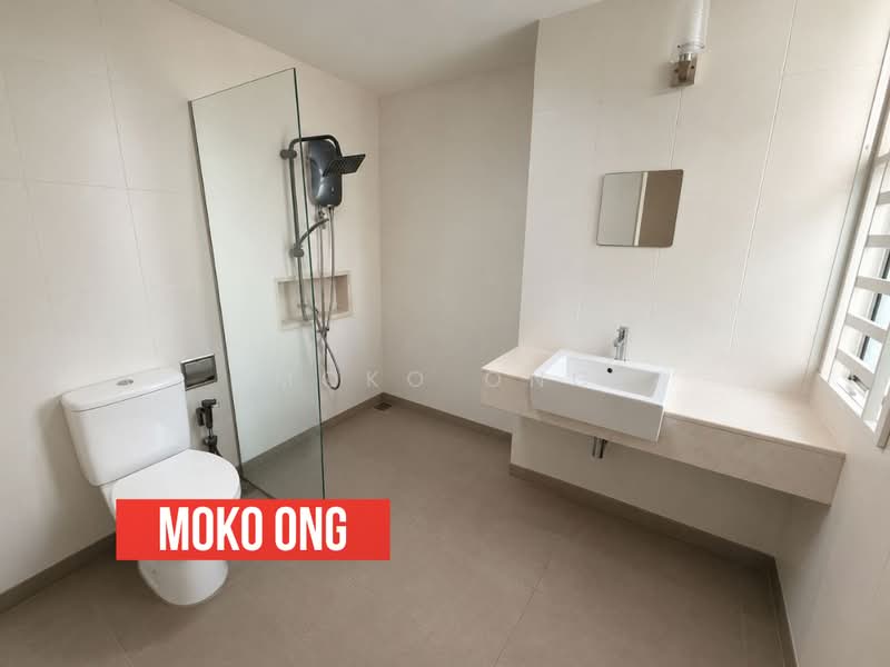 Rumah Teres 3 Tingkat untuk Dijual di Minden Heights (Gelugor) - Moko Ong - Bathroom - PropertyGuru.com.my