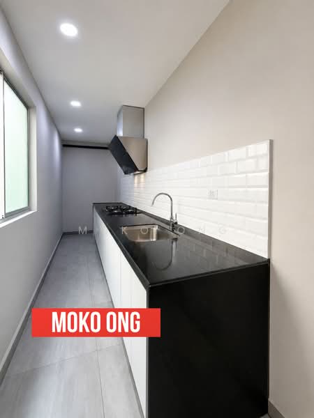 Rumah Teres 3 Tingkat untuk Dijual di Minden Heights (Gelugor) - Moko Ong - Kitchen - PropertyGuru.com.my