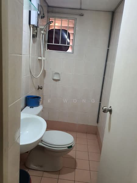 Condominium for Sale at Laman Midah - CK Wong - Bathroom - PropertyGuru.com.my