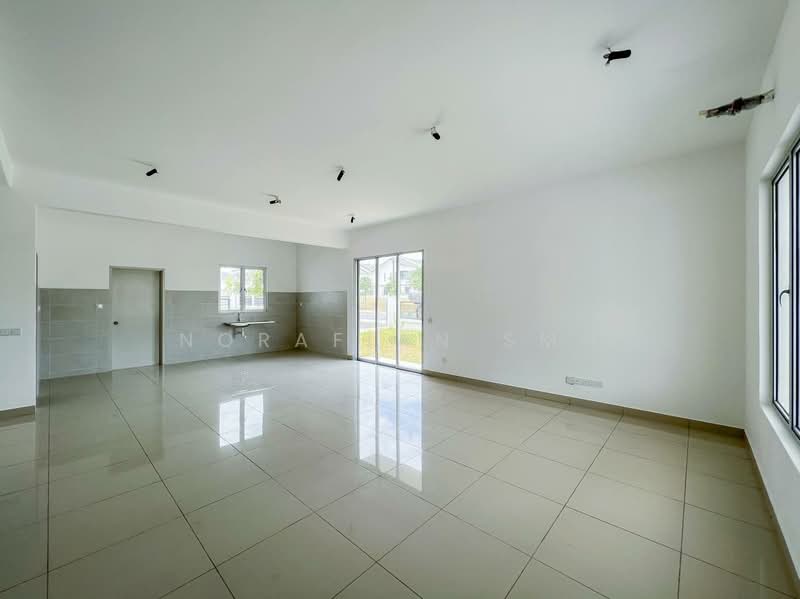 Rumah Teres 2 Tingkat untuk Dijual di Jenjarom (Selangor) - Norafian SMH - Living Room - PropertyGuru.com.my