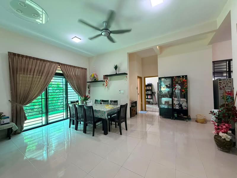 Rumah Berkembar untuk Dijual di Taman Nusa Idaman (Iskandar Puteri (Nusajaya)) - Joanne Lau - Dining Room - PropertyGuru.com.my