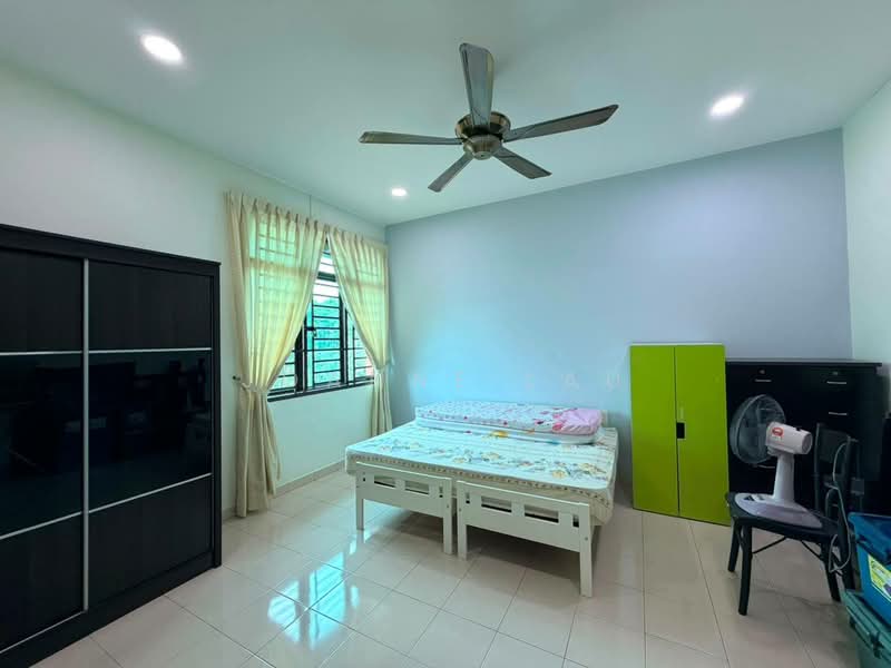 Rumah Berkembar untuk Dijual di Taman Nusa Idaman (Iskandar Puteri (Nusajaya)) - Joanne Lau - Bedroom - PropertyGuru.com.my