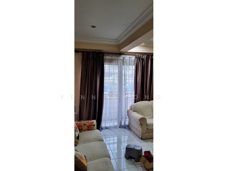 Kondominium untuk Dijual di Endah Ria - Yenn Chong - Living Room - PropertyGuru.com.my