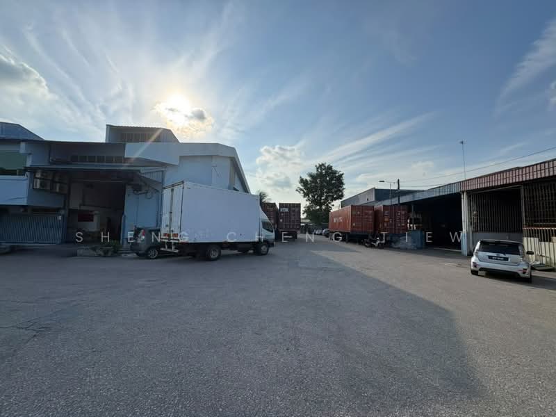 Kilang untuk Dijual di Taman Ungku Tun Aminah (Skudai) - Sheng Cheng Tiew - Exterior - PropertyGuru.com.my