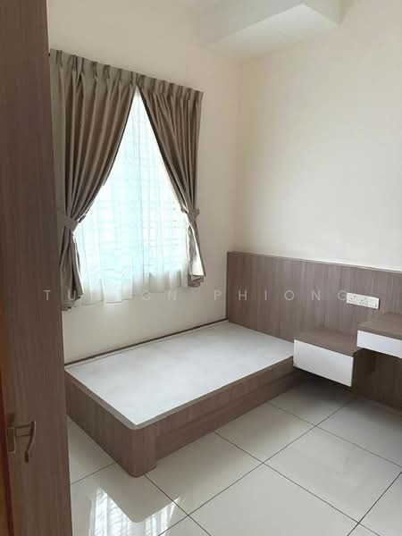 Cluster House for Rent in Taman Mount Austin (Tebrau) - Tuxton Phiong - Bedroom - PropertyGuru.com.my