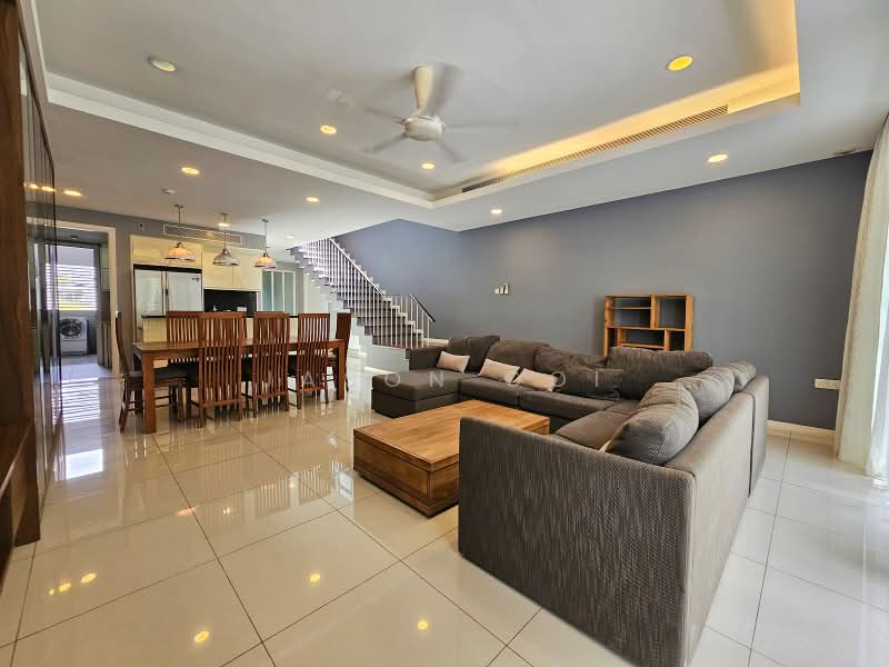 Rumah Bandar untuk Dijual di Putra Heights (Subang Jaya) - Jason Ooi - Living Room - PropertyGuru.com.my
