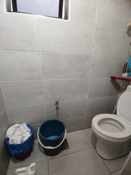 Flat for Sale at Flat Tasek 64 - May Lim - Bathroom - PropertyGuru.com.my