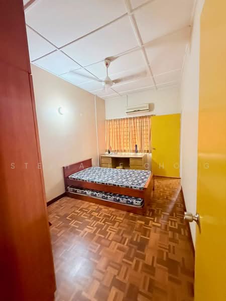 Terraced House for Sale in Taman Tun Dr Ismail (Kuala Lumpur) - Stephanie Chong - Bedroom - PropertyGuru.com.my