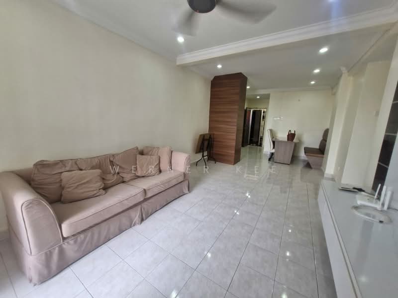 Pangsapuri untuk Dijual di Bayu Puteri 2 - Werner Kee - Living Room - PropertyGuru.com.my
