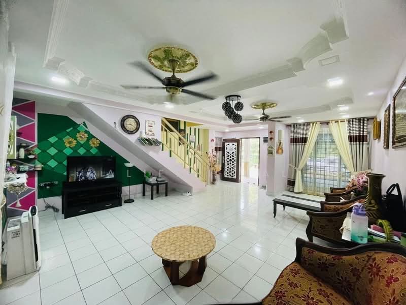 Rumah Teres 2 Tingkat untuk Dijual di Bandar Puncak Alam (Puncak Alam) - Aliff Iqbal - PropertyGuru.com.my