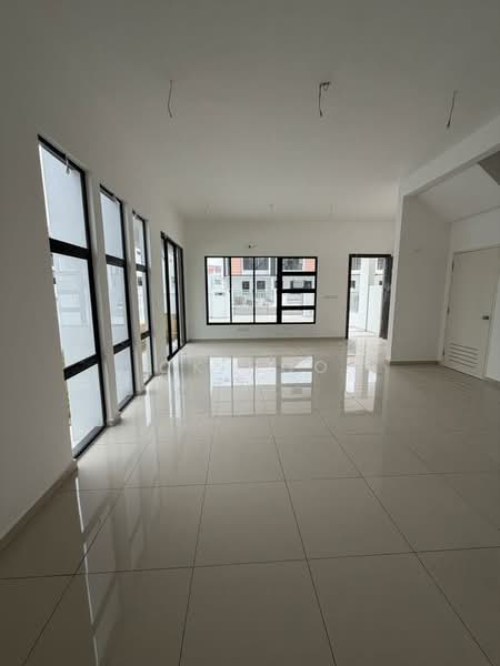 Terraced House for Sale in Taman Desa Tebrau (Tebrau) - CK Hoo - Living Room - PropertyGuru.com.my