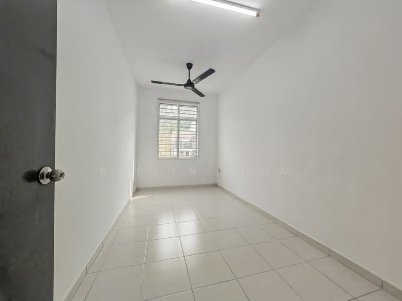 Rumah Teres 2 Tingkat untuk Disewa di Taman Scientex Rawang (Rawang) - Evelyn Khoo - Room - PropertyGuru.com.my