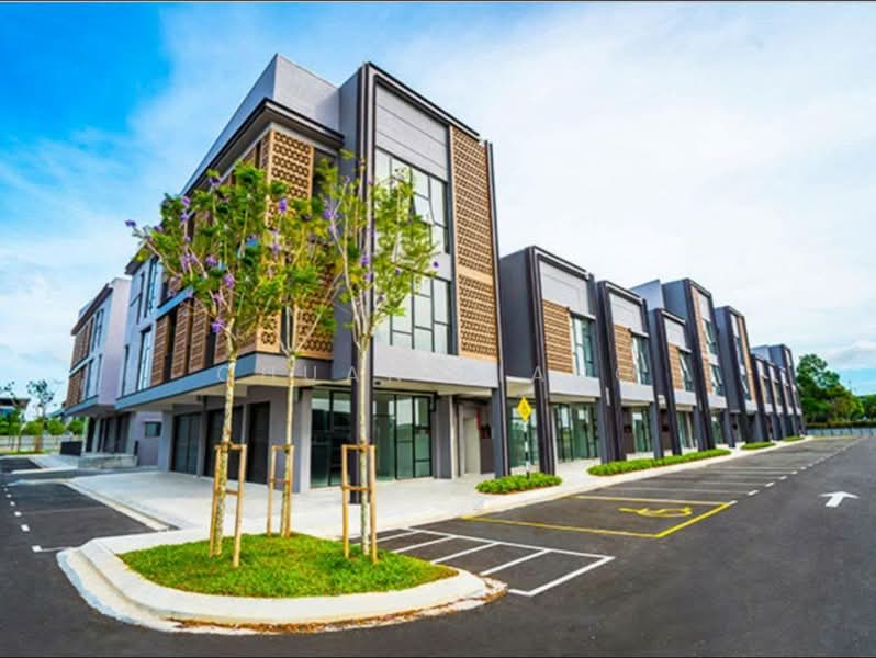 Shop / Office for Sale in Taman Perindustrian Senai (Senai) - Chuan Liang - Ads pic - PropertyGuru.com.my