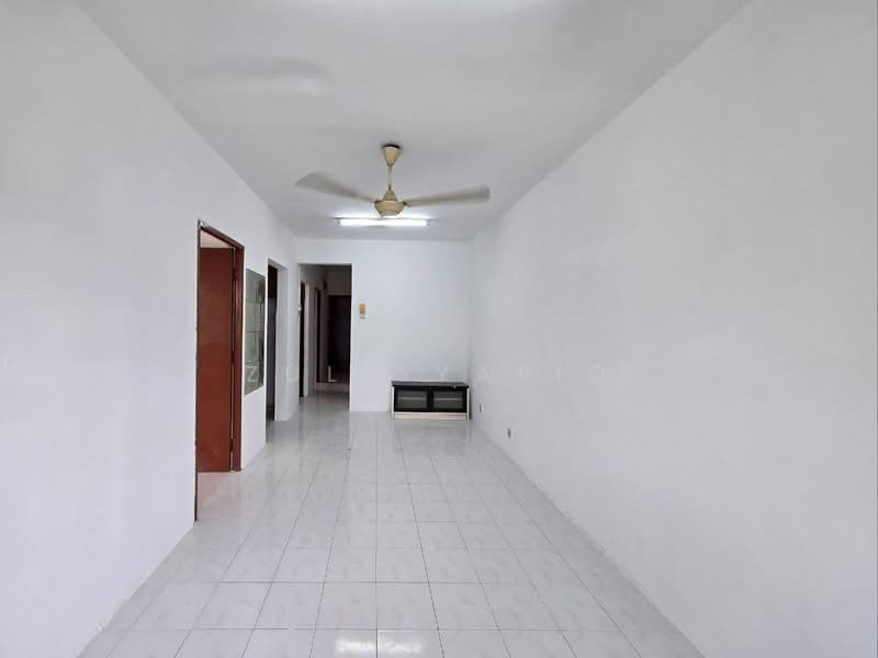 Pangsapuri untuk Dijual di Impian Apartment - Zul Syafiq - Living Room - PropertyGuru.com.my