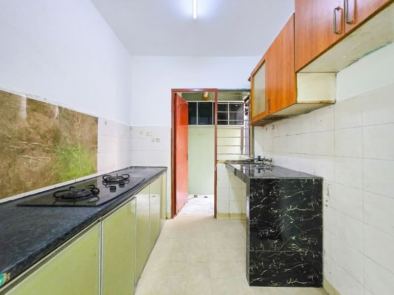 Pangsapuri untuk Dijual di Impian Apartment - Zul Syafiq - Kitchen - PropertyGuru.com.my