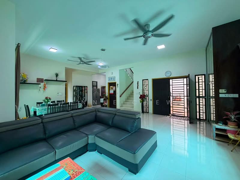 Rumah Berkembar untuk Dijual di Taman Nusa Idaman (Iskandar Puteri (Nusajaya)) - Jennie Chew - Living Room - PropertyGuru.com.my