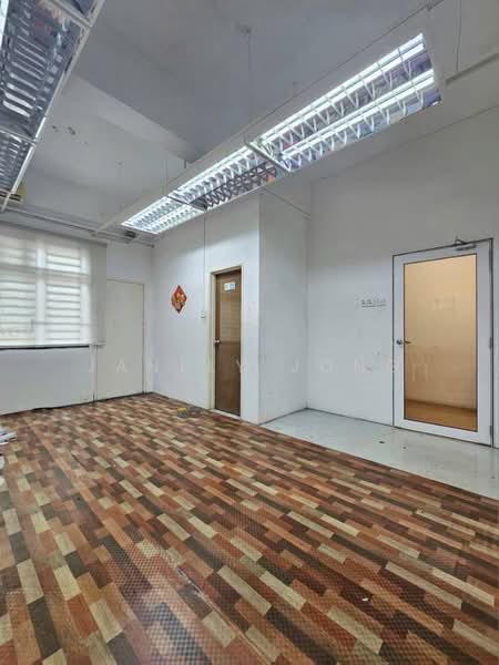 Shop for Sale in Taman Nusa Bestari (Iskandar Puteri (Nusajaya)) - Janlly Jong - Interior - PropertyGuru.com.my