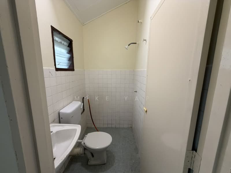 2.5-storey Terraced House for Sale in Desa Setapak (Wangsa Maju) - Mike Yap - Bathroom - PropertyGuru.com.my