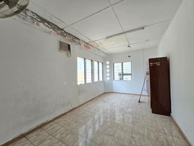 1-storey Terraced House for Sale in Klang (Selangor) - Alex Lee - Interior - PropertyGuru.com.my