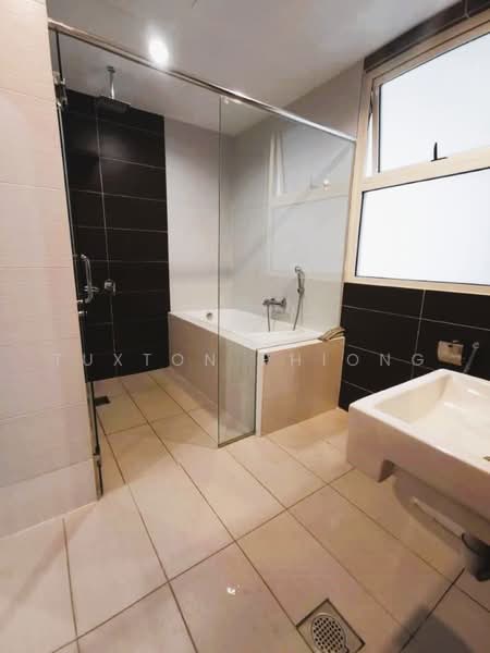 Servis Apartment untuk Disewa di Encorp Marina - Tuxton Phiong - Bathroom - PropertyGuru.com.my