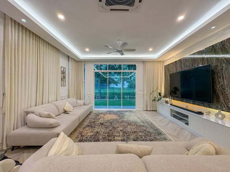 Rumah Berkembar untuk Dijual di Seremban (Negeri Sembilan) - Norafian SMH - Living Room - PropertyGuru.com.my