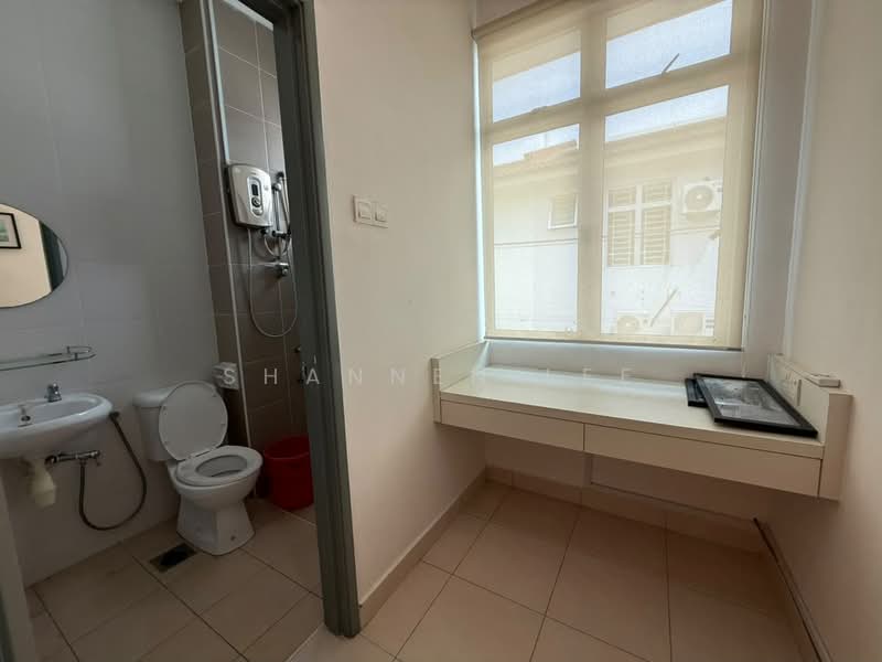 Rumah Teres 2 Tingkat untuk Disewa di Johor Bahru (Johor) - Shannen Lee - Bathroom - PropertyGuru.com.my