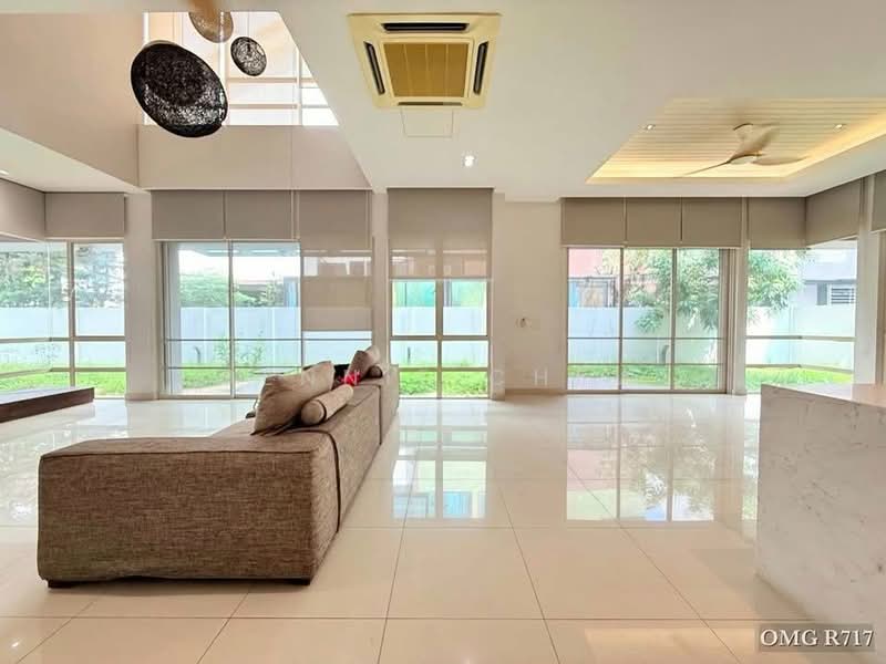 Semi-Detached House for Sale in Setia Damai (Setia Alam) - Jennie Chew - Living Room - PropertyGuru.com.my