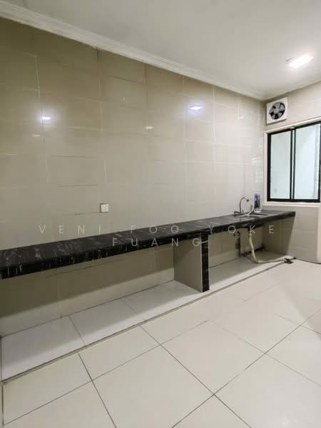 2-storey Terraced House for Rent in Setia Alam (Selangor) - Veni Foo Yoke Fuang - Kitchen - PropertyGuru.com.my