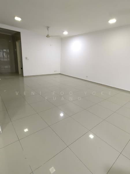 2-storey Terraced House for Rent in Setia Alam (Selangor) - Veni Foo Yoke Fuang - Living Room - PropertyGuru.com.my