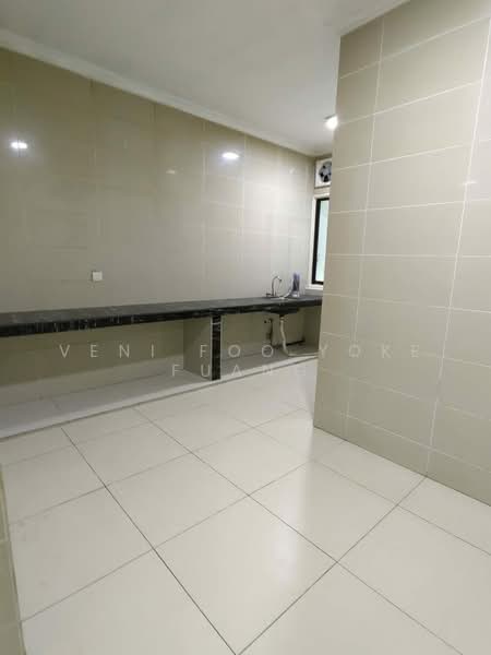 2-storey Terraced House for Rent in Setia Alam (Selangor) - Veni Foo Yoke Fuang - Kitchen - PropertyGuru.com.my