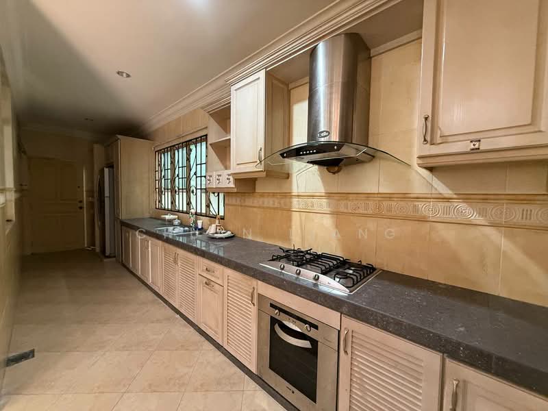 Semi-Detached House for Sale in Taman Impian Emas (Skudai) - Chuan Liang - Kitchen - PropertyGuru.com.my