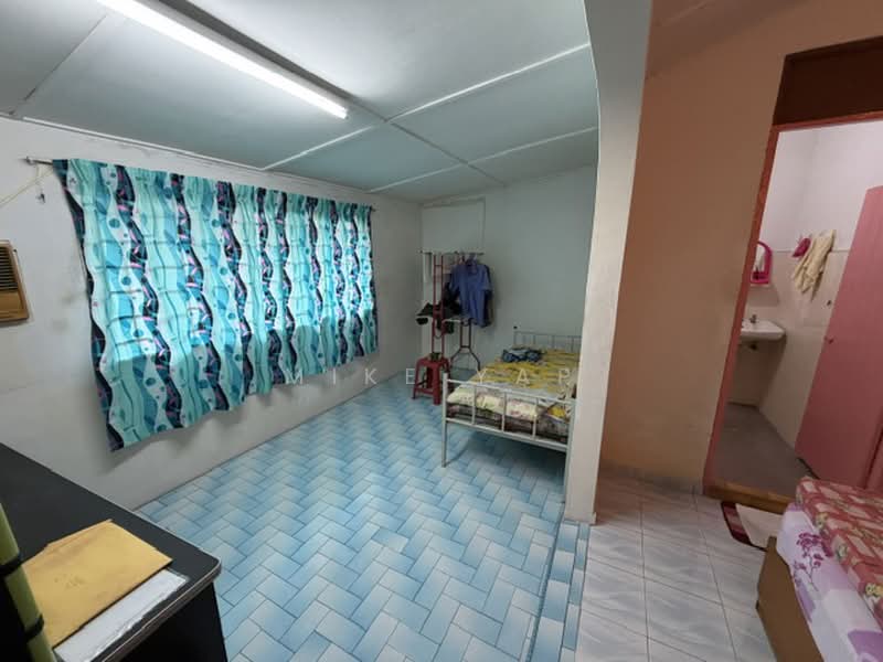 Rumah Teres 2 Tingkat untuk Dijual di Taman Sri Rampai (Wangsa Maju) - Mike Yap - Bedroom - PropertyGuru.com.my
