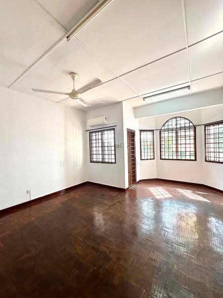Rumah Teres 2-Tingkat untuk Dijual di Bandar Putra (Kulai) - Bella Ho - PropertyGuru.com.my