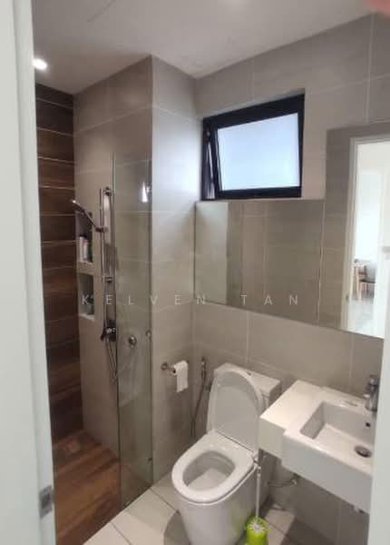 Servis Apartment untuk Disewa di UNIO Residence - Kelven Tan - Bathroom - PropertyGuru.com.my